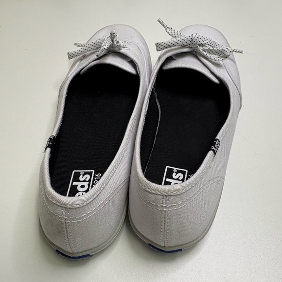 Keds Women’s 7 T-Cup Teacup CVO Pumps White Canvas Mini Sneakers Rubber Outsole - Picture 4 of 11